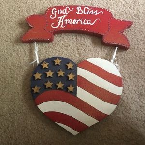 God Bless America wall hanging